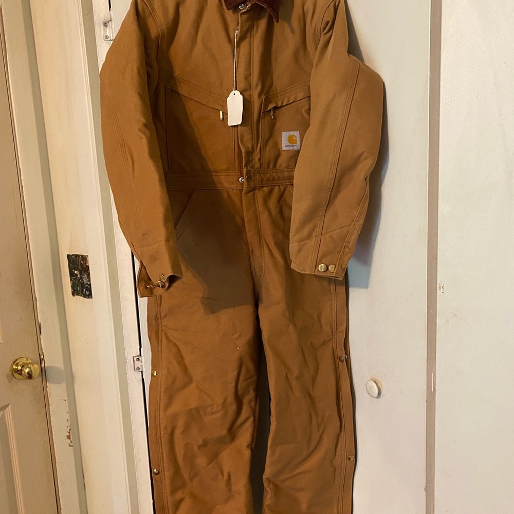 New with tags carhartt coveralls never worn they’re nice and insulated